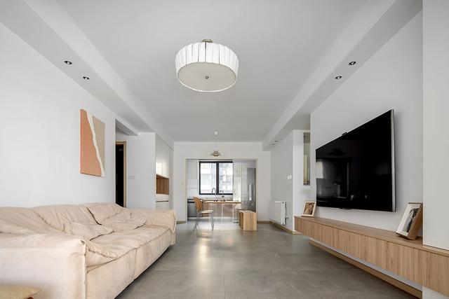 130㎡极简原木风氛围感和松弛感拉满减法设计拥有无限可能