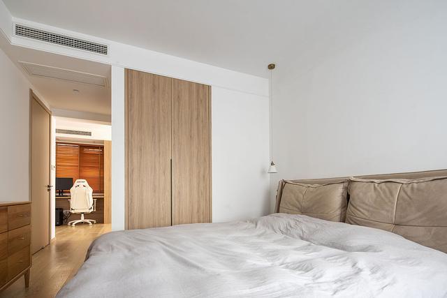 130㎡极简原木风氛围感和松弛感拉满减法设计拥有无限可能(图11)