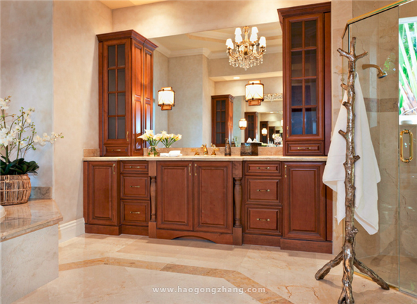 z6尊龙平台：定制浴室柜全面攻略详解(图2)