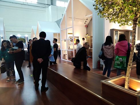 阿洛尼浴室柜亮相2018北京国际建材展