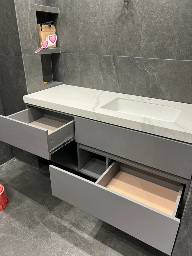 浴室柜怎么选才不会踩坑？奉劝大家避开这6种越用越糟心(图3)