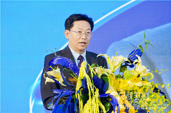 2024民族卫浴发展峰会盛大召开安华卫浴荣获“智能先锋品牌”