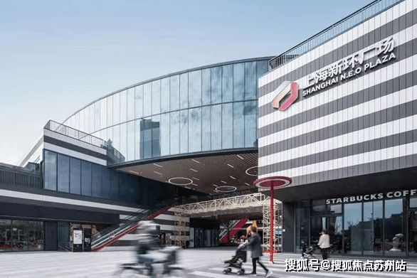 z6尊龙入口：张江南16号线旁（招商象屿·星耀翠湾）售楼处(图26)