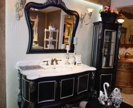 z6尊龙入口：足不出户了解七款实木浴室柜