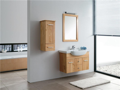 z6尊龙入口：兴城装修公司介绍实木浴室柜的优缺点(图2)