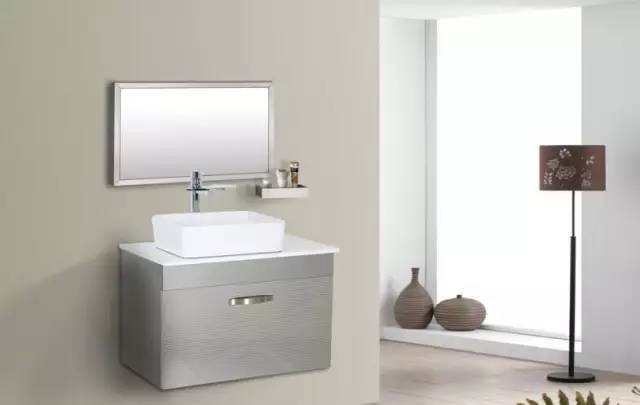 浴室柜选购攻略：盘点5大风格揭秘网购销量最高产品有哪些？(图2)