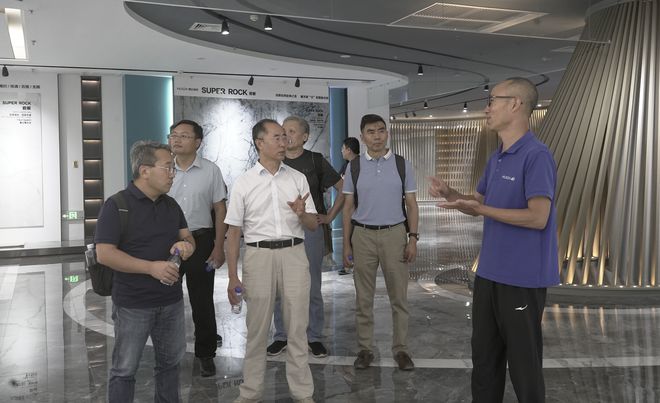 z6尊龙·中国网站：惠达卫浴与儿童医院、清华大学等行业建筑大咖共话人居健康(图7)