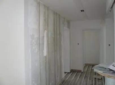 生活中实木浴室柜的优缺点是什么