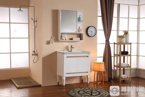 挑选实木浴室柜技巧及绿太阳实木浴室柜特点