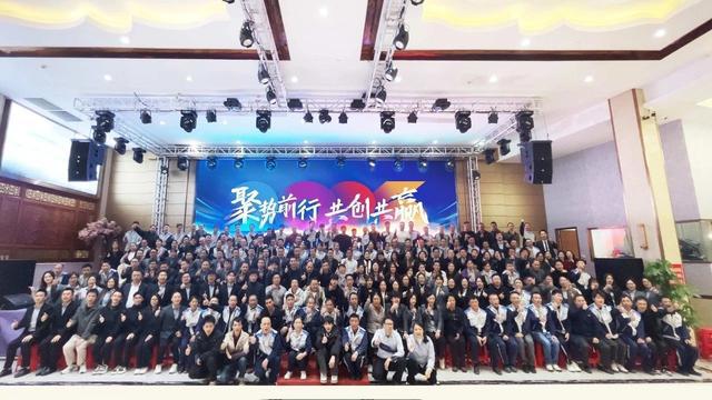 环球门窗周报：轩尼斯2025年经销商大会博仕举行品牌游学活动皇派、极景、东亚等动态(图4)