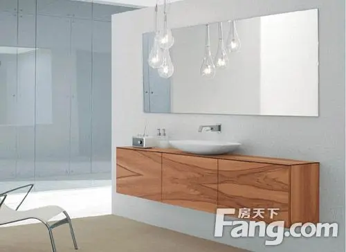 z6尊龙入口：浴室柜什么材质好五大浴室柜材质