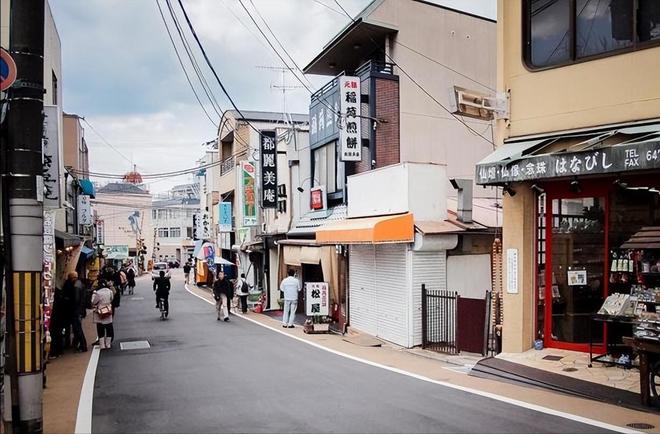 为何日本面积那么小还能住下124亿人且家家都是独栋？(图15)