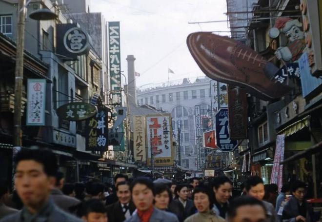 为何日本面积那么小还能住下124亿人且家家都是独栋？(图17)