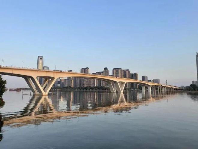 z6尊龙平台：【招商保利·海珠天珺】2025网站-售楼中心-欢迎您(图8)