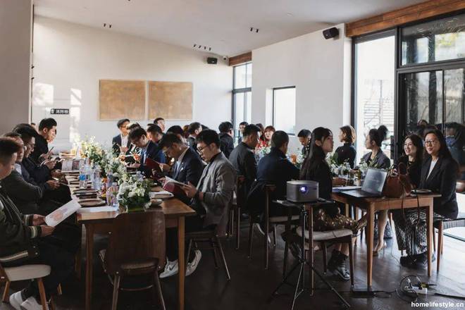 家居生态G20：2025家居头部企业“攻守”“危机”论(图2)