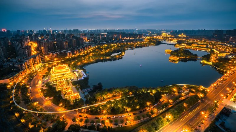 z6尊龙·中国网站：三料TOP1！300㎡+大平层星河湾睥睨市场(图4)