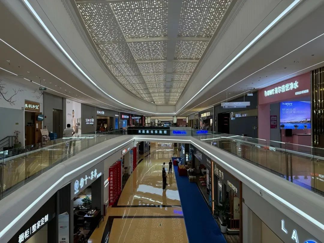 z6尊龙入口：35家家居卖场闭店卖瓷砖的也开始跑路！佛山知名陶企收款不发货(图3)