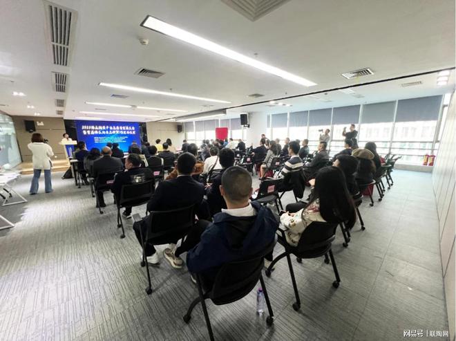 z6尊龙平台：荣誉加冕荣获“佛山陶瓷品牌30强”