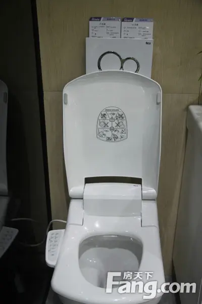 z6尊龙·中国网站：小编逛店：走进乐家卫浴享受人人可及的美妙设计(图5)