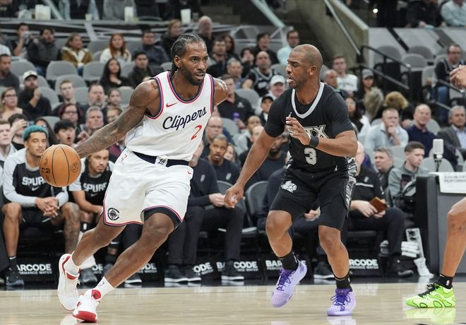 湖人正式确认伦纳德拿到大奖太阳主帅下令了巴特勒提出要求(图2)