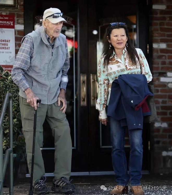 法医结论：好莱坞演员哈克曼夫妇均因自然原因去世(图5)