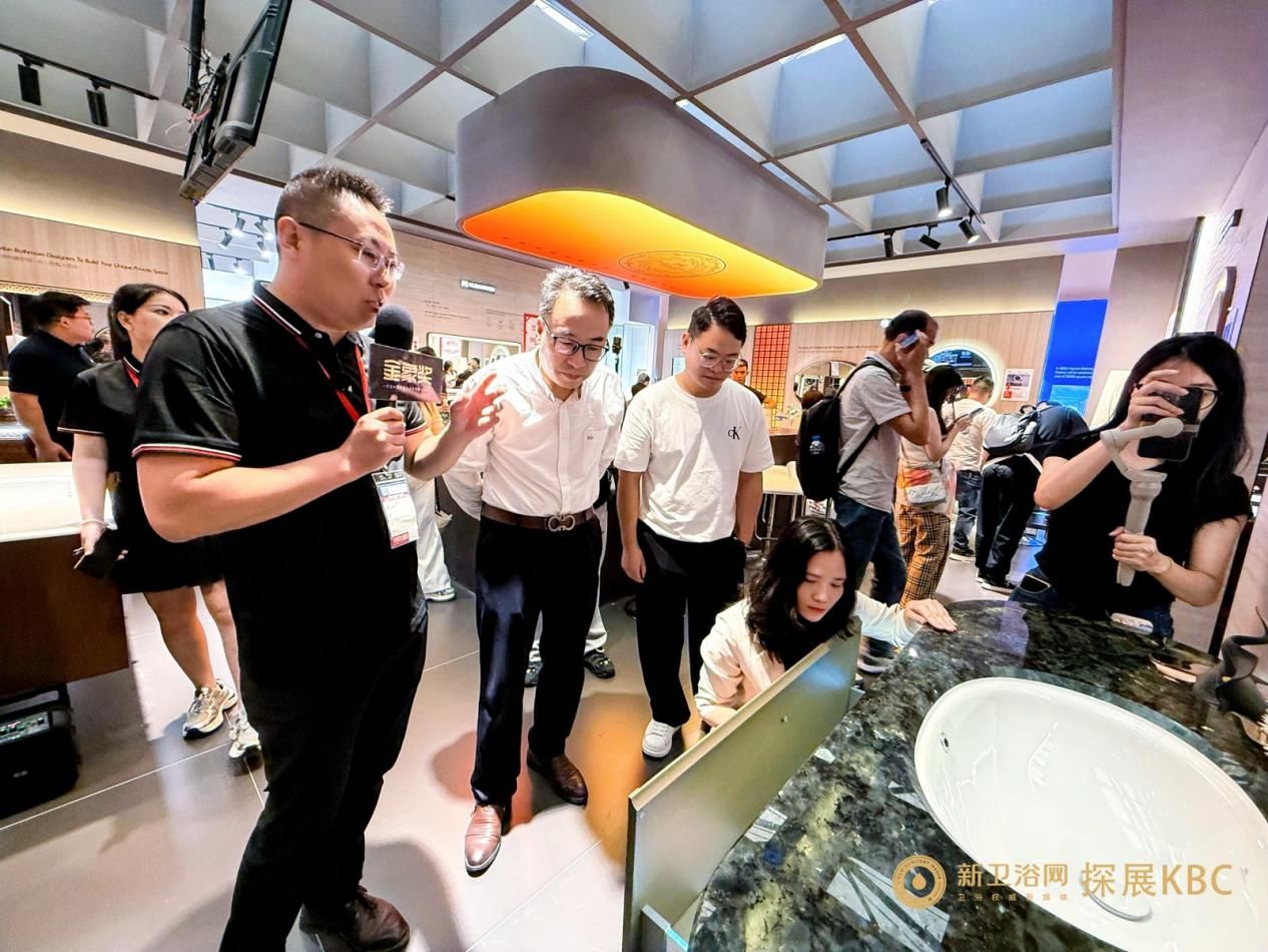 木百年斩获金象奖2025浴室柜设计师推荐品牌(图6)