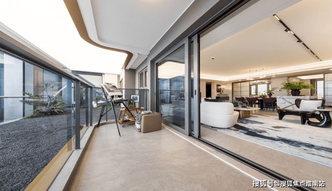 z6尊龙入口：华润虹桥润璟@虹桥润璟售楼处发布精装毛坯价品质触手可及(图20)