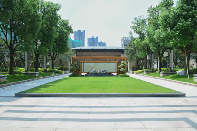 2025买房推荐！龙岗大道旁总裁纯享别墅【隆腾盛世】详情电话(图5)