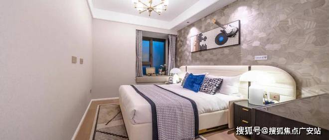 z6尊龙·中国网站：普陀金茂府（售楼处）2025网站-楼盘评测-价格-户型-停车位(图18)