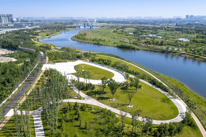 西安【中国铁建西派宸樾】商铺租售中心装修效果图五证齐全(图1)