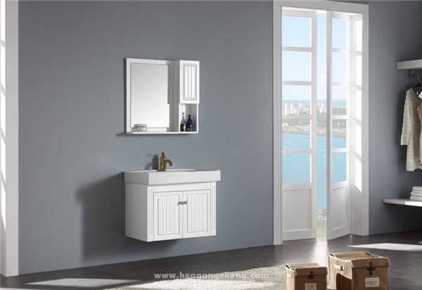 z6尊龙入口：实木浴室柜选购实木浴室柜介绍(图2)