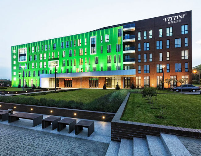 维蒂尼卫浴-极简浴室柜-轻奢浴室柜-网红时尚实木原创大师