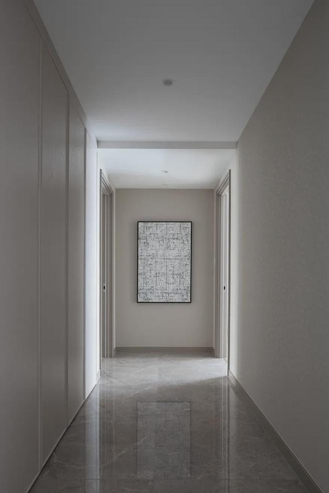 275㎡现代风大平层保留宽敞的空间格局从容舒适的生活体验！(图10)