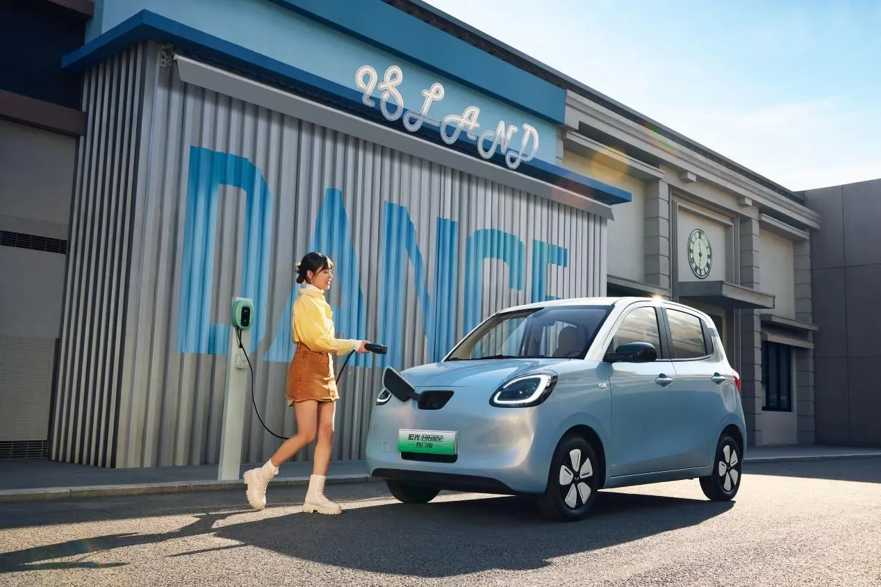 宏光MINIEV四门版PK长安Lumin究竟谁更好(图9)