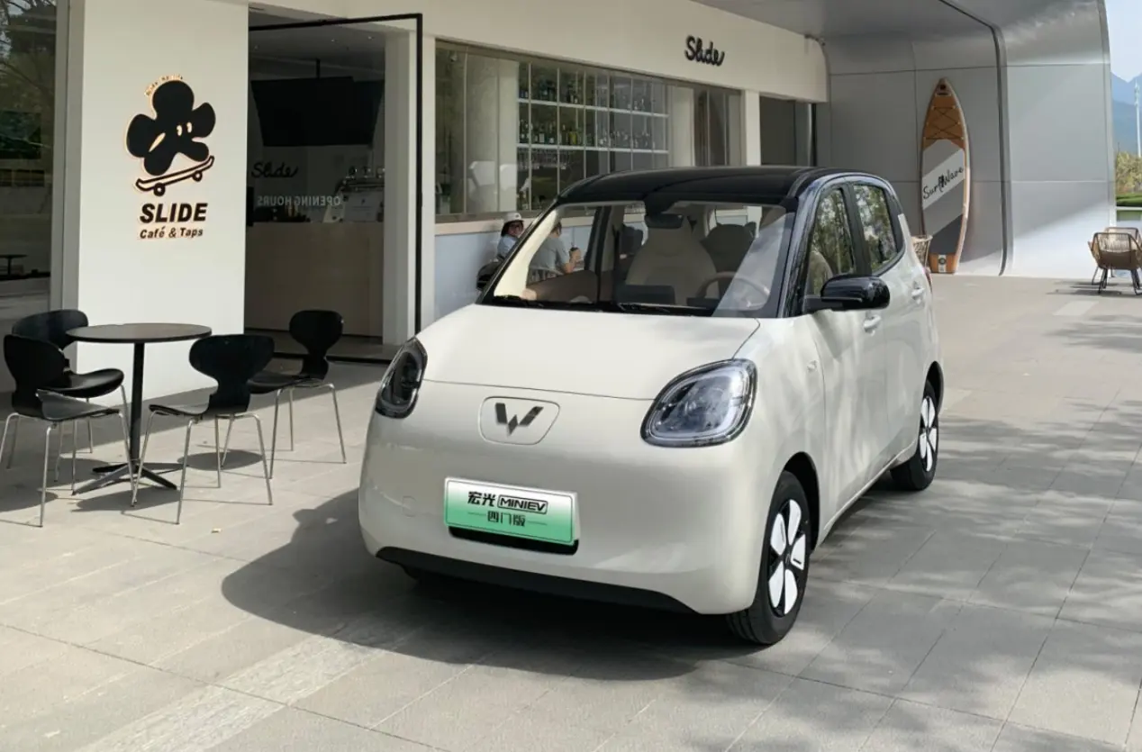 阿洛尼浴室柜高定艺术馆焕新绽放暨2024春季新品品鉴会(图8)